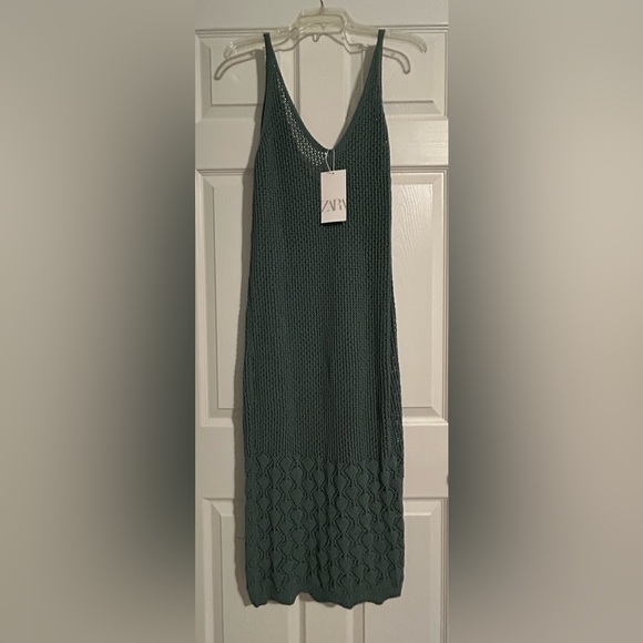 ZARA BLOGGERS’ FAVORITE STRAPPY CHENILLE DRESS - Picture 9 of 9